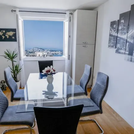 Mai Apartment *