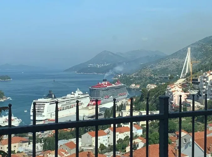 Mai Dubrovnik