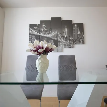 Mai Apartmán *